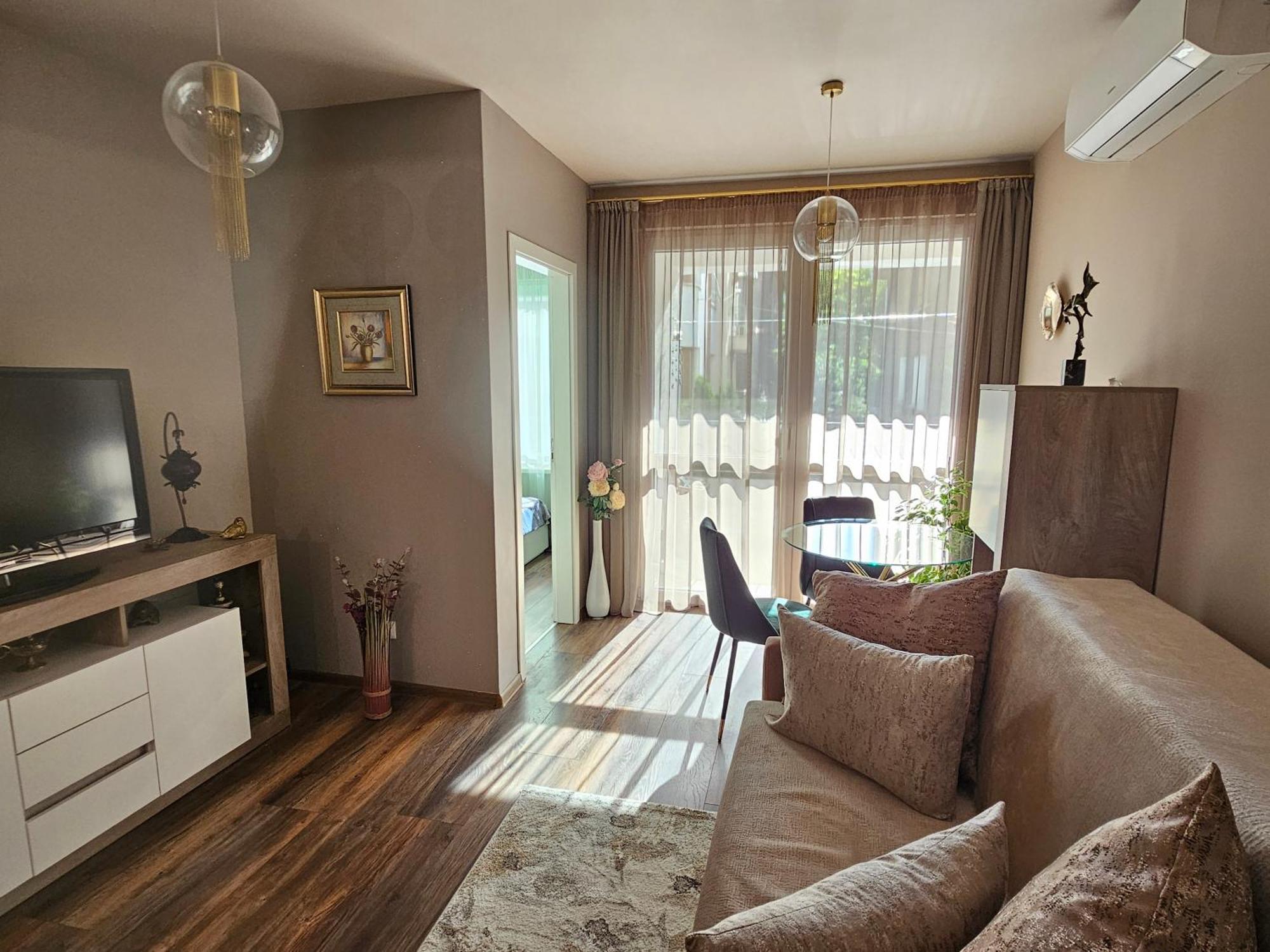 Bright Inn - Holiday & Business Apartment Sofya Dış mekan fotoğraf
