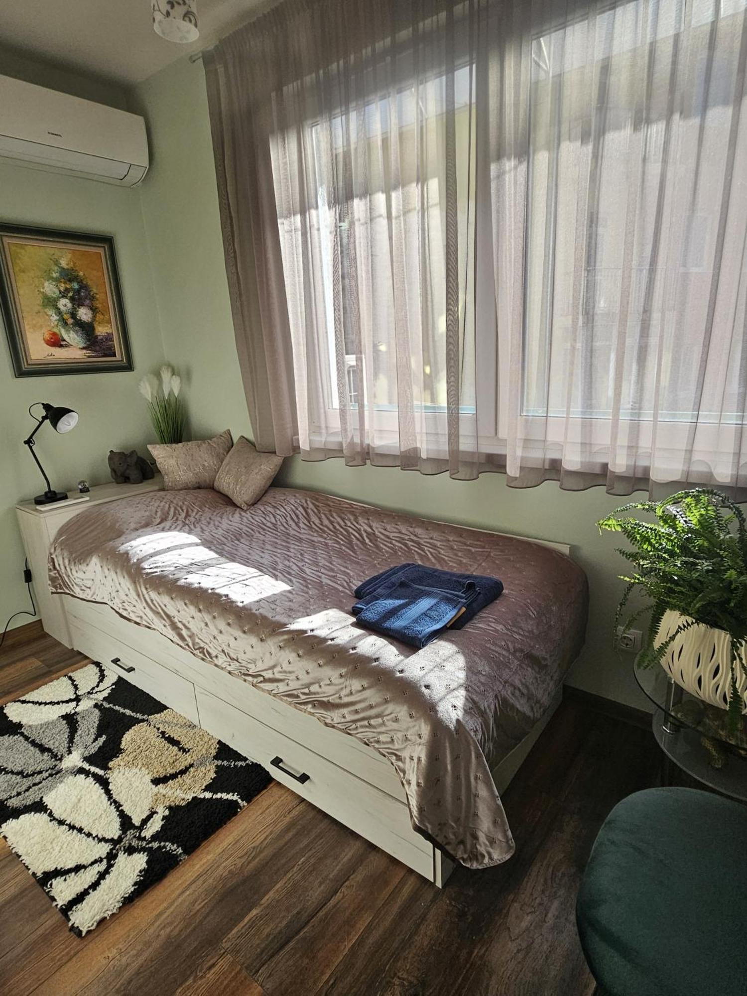 Bright Inn - Holiday & Business Apartment Sofya Dış mekan fotoğraf