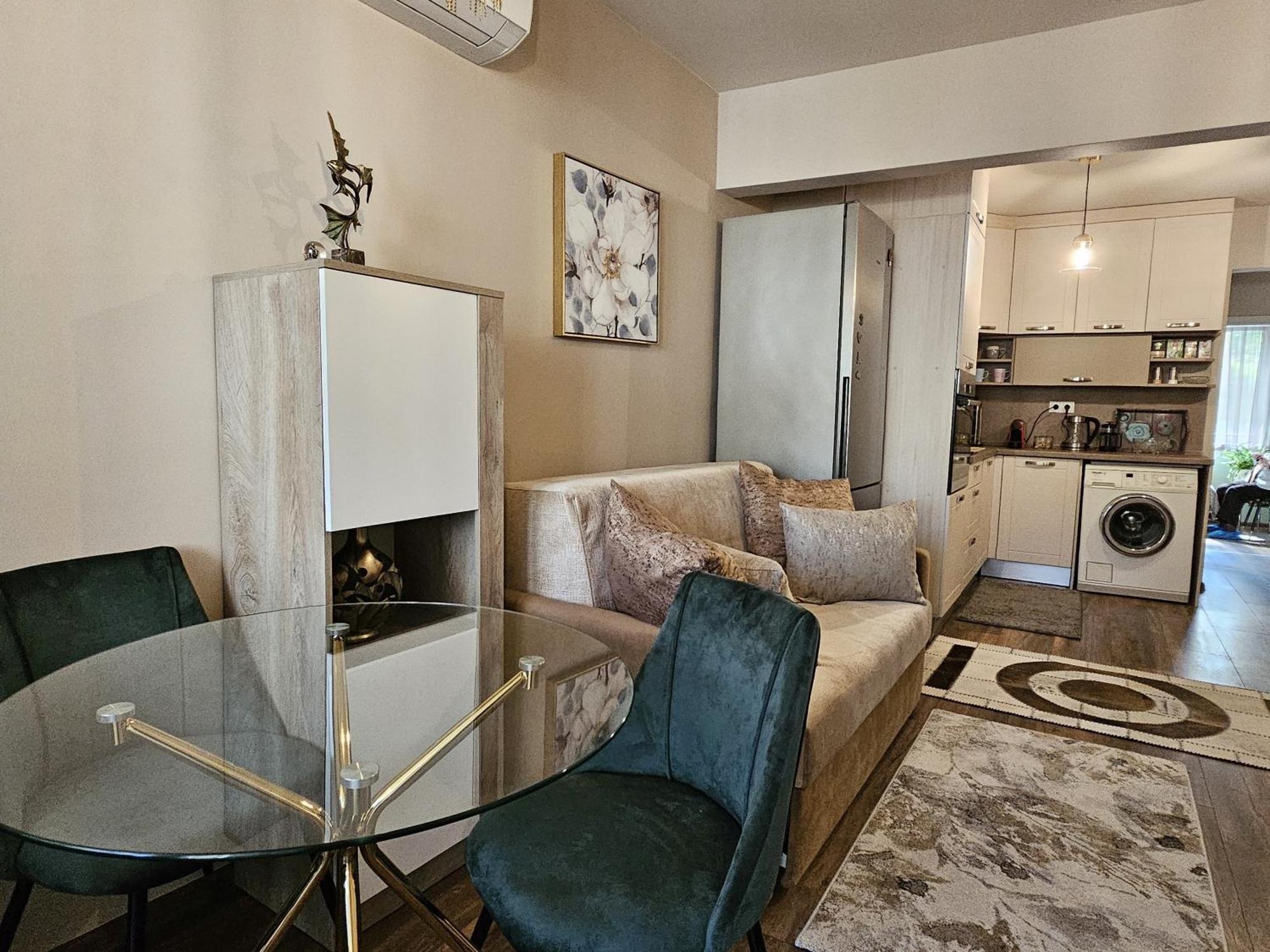 Bright Inn - Holiday & Business Apartment Sofya Dış mekan fotoğraf