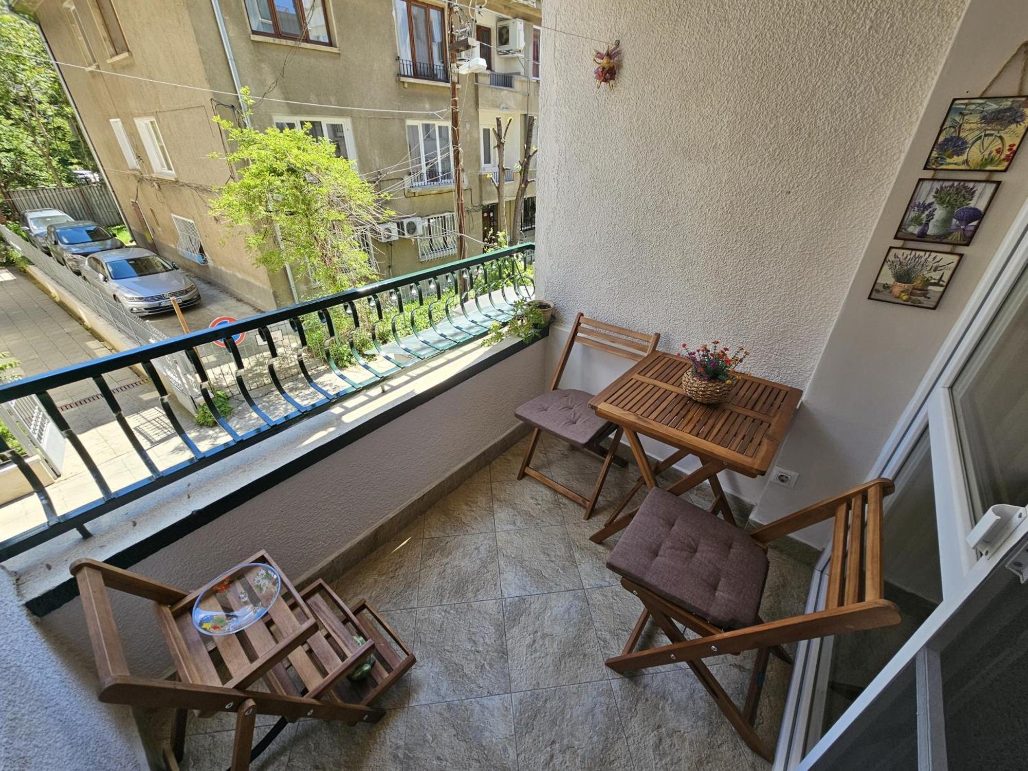 Bright Inn - Holiday & Business Apartment Sofya Dış mekan fotoğraf