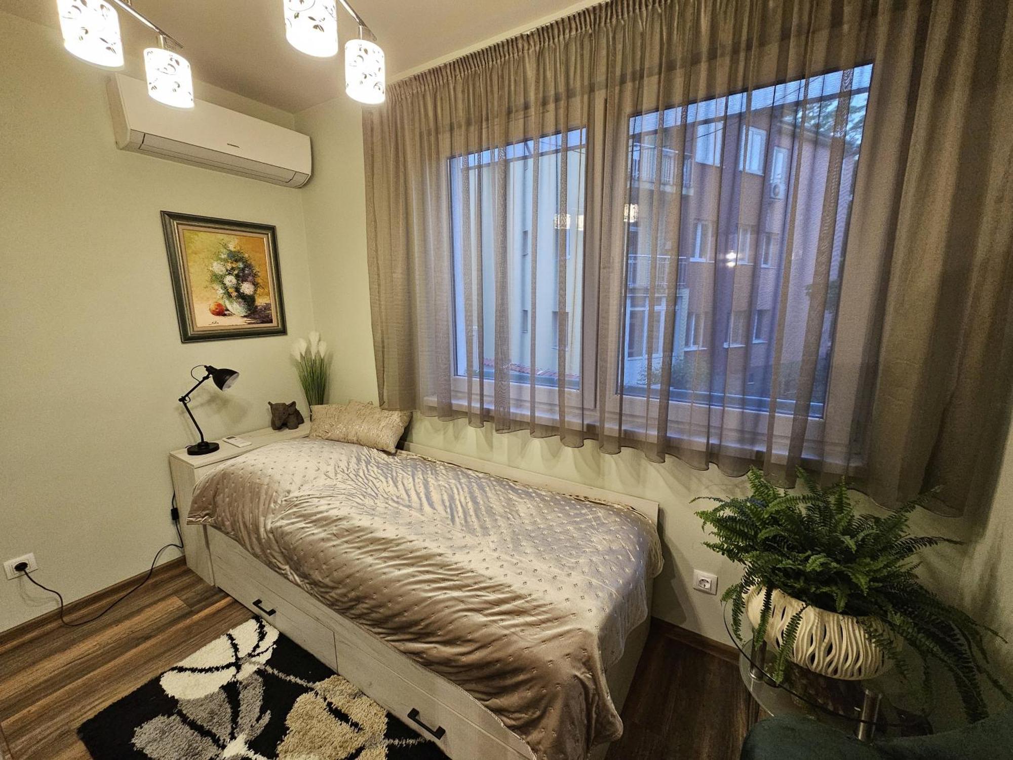 Bright Inn - Holiday & Business Apartment Sofya Dış mekan fotoğraf