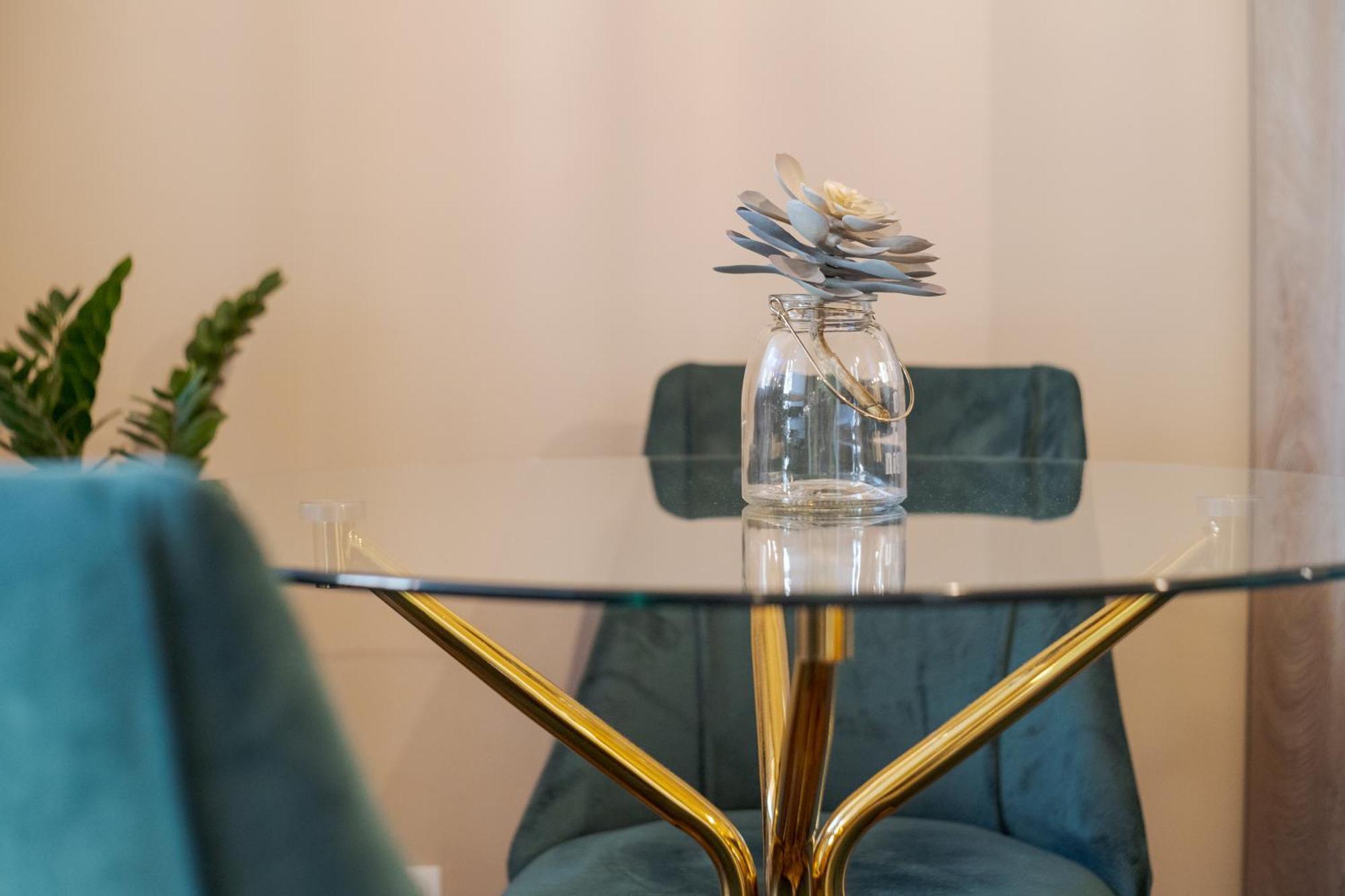 Bright Inn - Holiday & Business Apartment Sofya Dış mekan fotoğraf